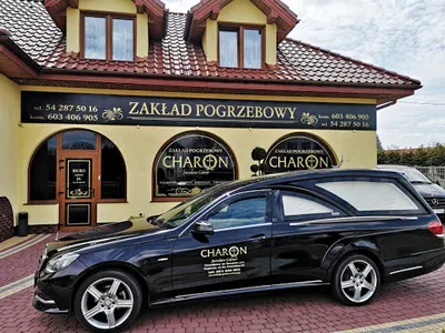 Zakład Pogrzebowy Charon. Pogrzeby Toruń. Kremacje. Organizacja pogrzebów. Transport zwłok.